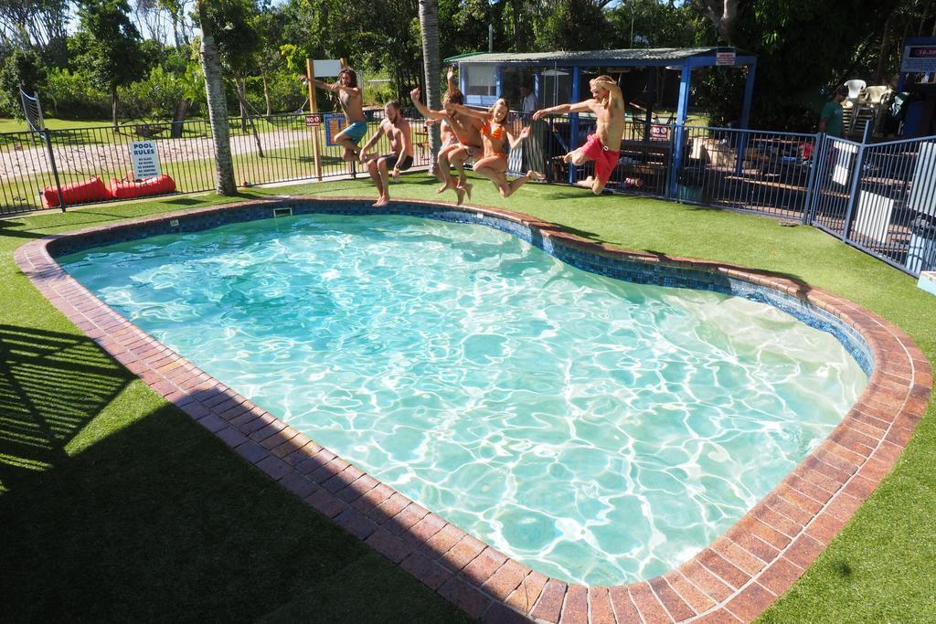 Backpackers Inn On The Beach Byron Bay Eksteriør billede